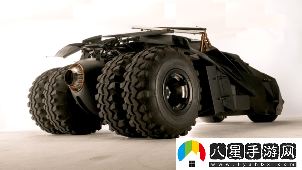 10輛復(fù)刻版蝙蝠車將投產(chǎn)！搭載6.2L發(fā)動機