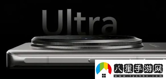 小米15Ultra設(shè)計(jì)曝光！后攝相繼味十足后蓋拼色