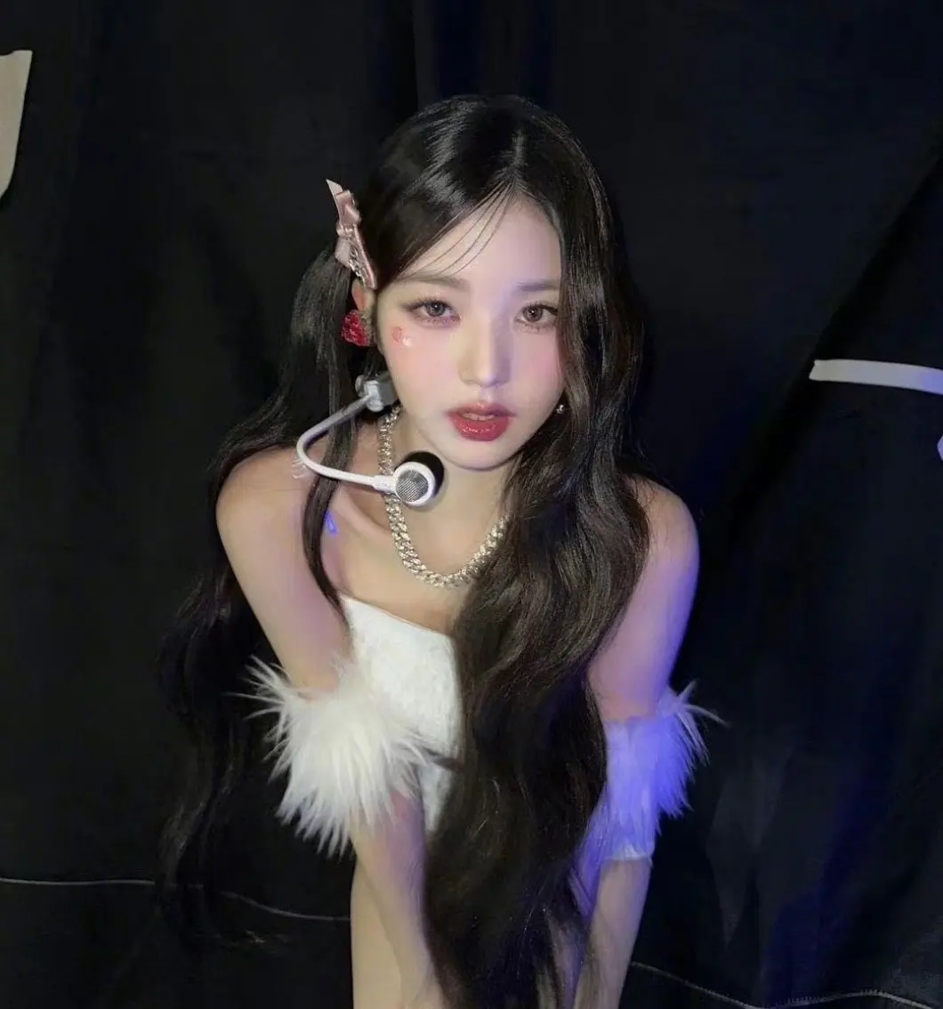 張元英為什么叫五女一和五顏一