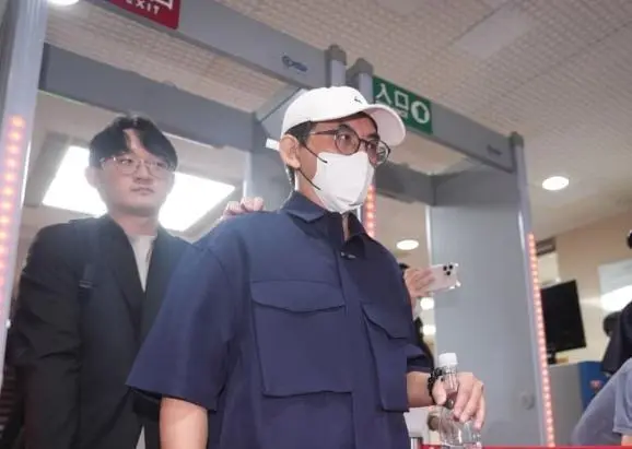 查持有未成年性影像！臺灣知名藝人黃子佼被判8個月