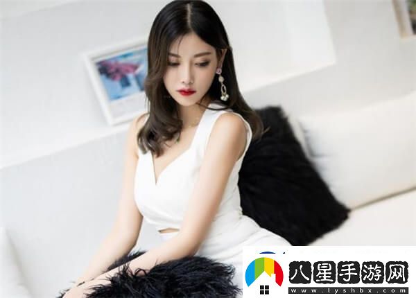 楊晨晨、顧欣欣、小甜心CC其實都是同一人