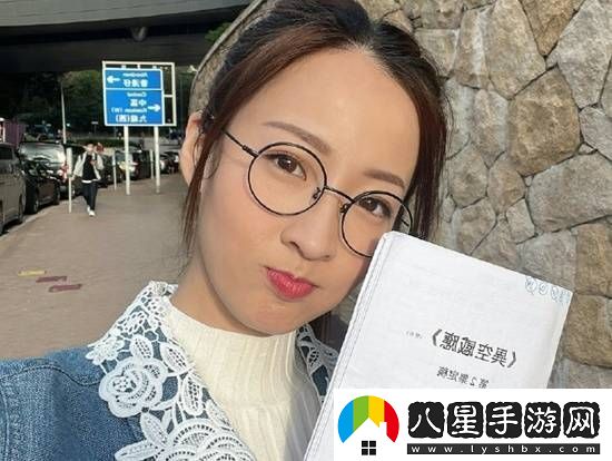 TVB女演員兼職做的士司機(jī)不覺(jué)得委屈