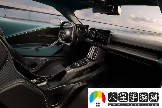 全球限量999輛！Valhalla超帥綠色旗艦超跑發(fā)布