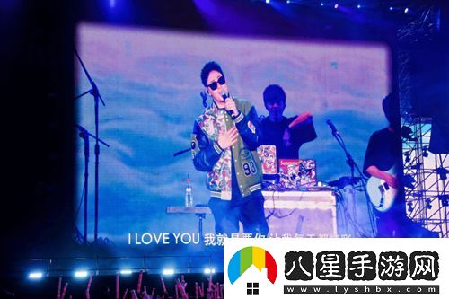 “超級(jí)音雄巨星演唱會(huì)”汕頭體育中心火熱開(kāi)唱