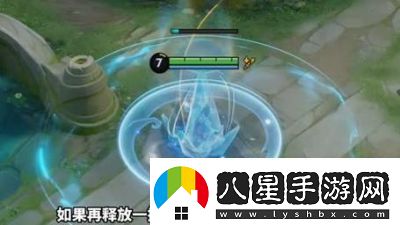 甄姬貼臉放大招技巧甄姬在凱腳下放大招