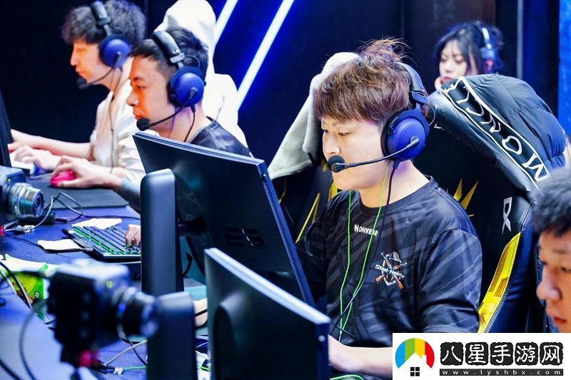 5EPlay現(xiàn)場(chǎng)專(zhuān)訪Mo：輸比賽自己背鍋當(dāng)主播比打職業(yè)更辛苦