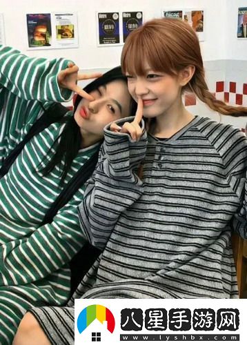 年輕漂亮的?子