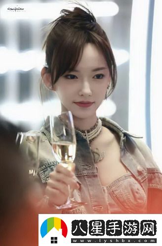 國產(chǎn)做受???蜜臀777cos風(fēng)潮來襲