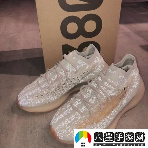 YEEZY水蜜桃