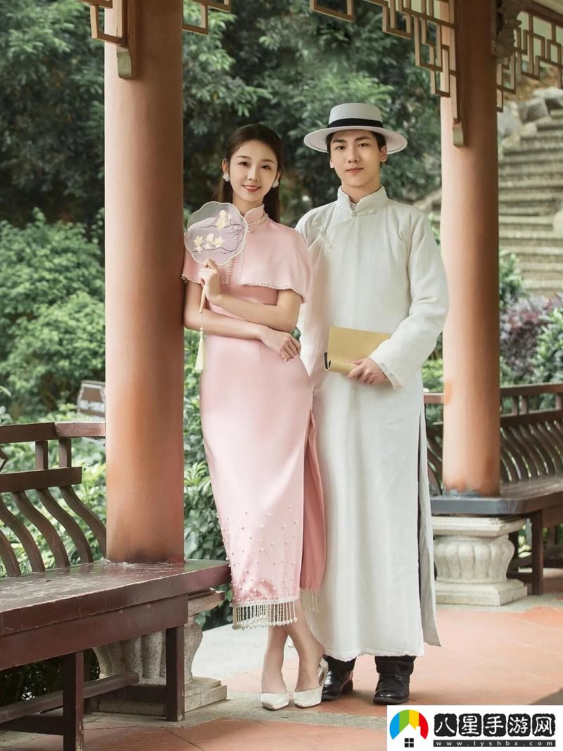 “雙影穿旗袍
