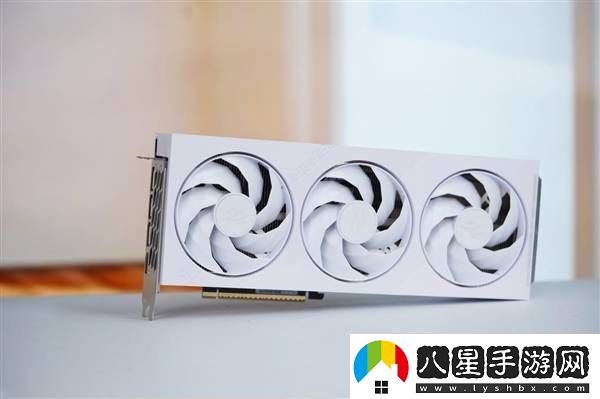 影馳RTX5070Ti圣刃亮相