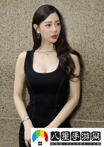 李淑芬在廚房被猛烈進(jìn)進(jìn)出出