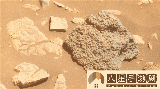 美國火星車發(fā)現(xiàn)詭異怪石