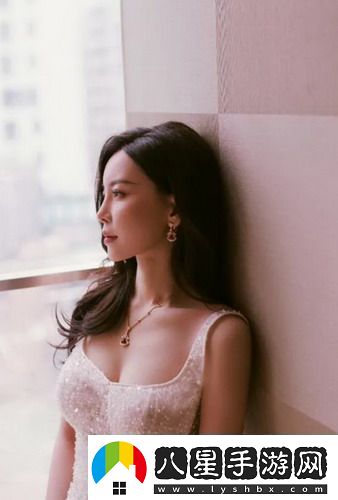 爆?噴水?洗澡?動(dòng)漫絢麗場(chǎng)景不斷變化友
